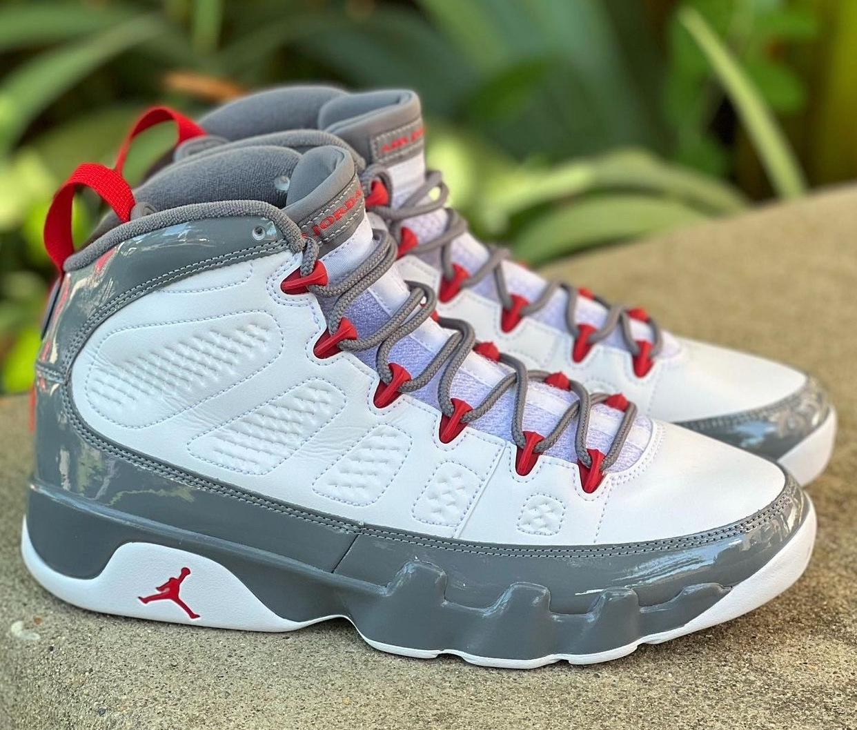Jordan 9 Retro Fire Red